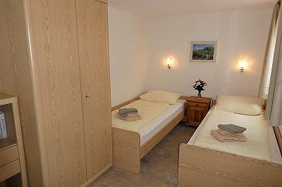 Zweibettzimmer